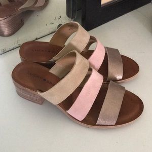 Lucky Brand Rileigh Slide Sandals